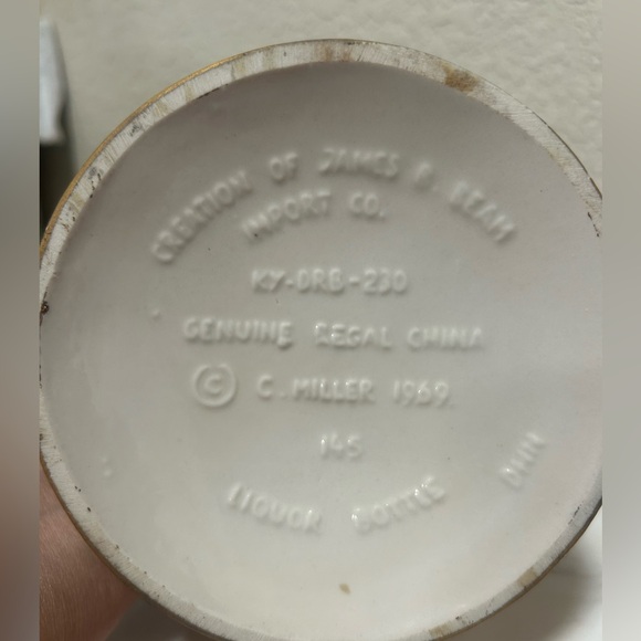 1969 Jim Beam Bell Shaped Decanter Bell's Royal Vat Scotch Whiskey Nuna Semper - Picture 7 of 9